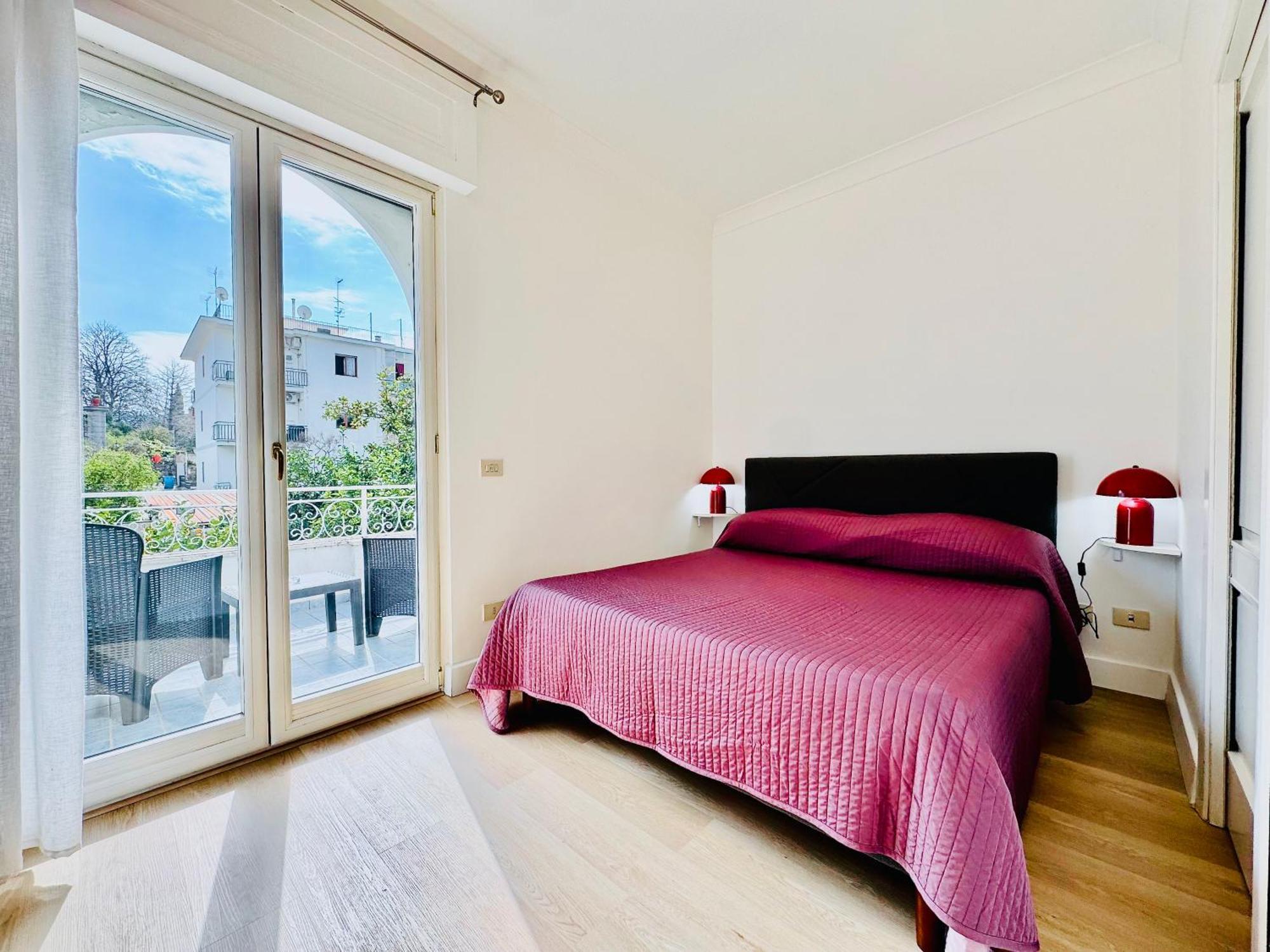 Yourhome - Villa Sorrento Мета Екстериор снимка